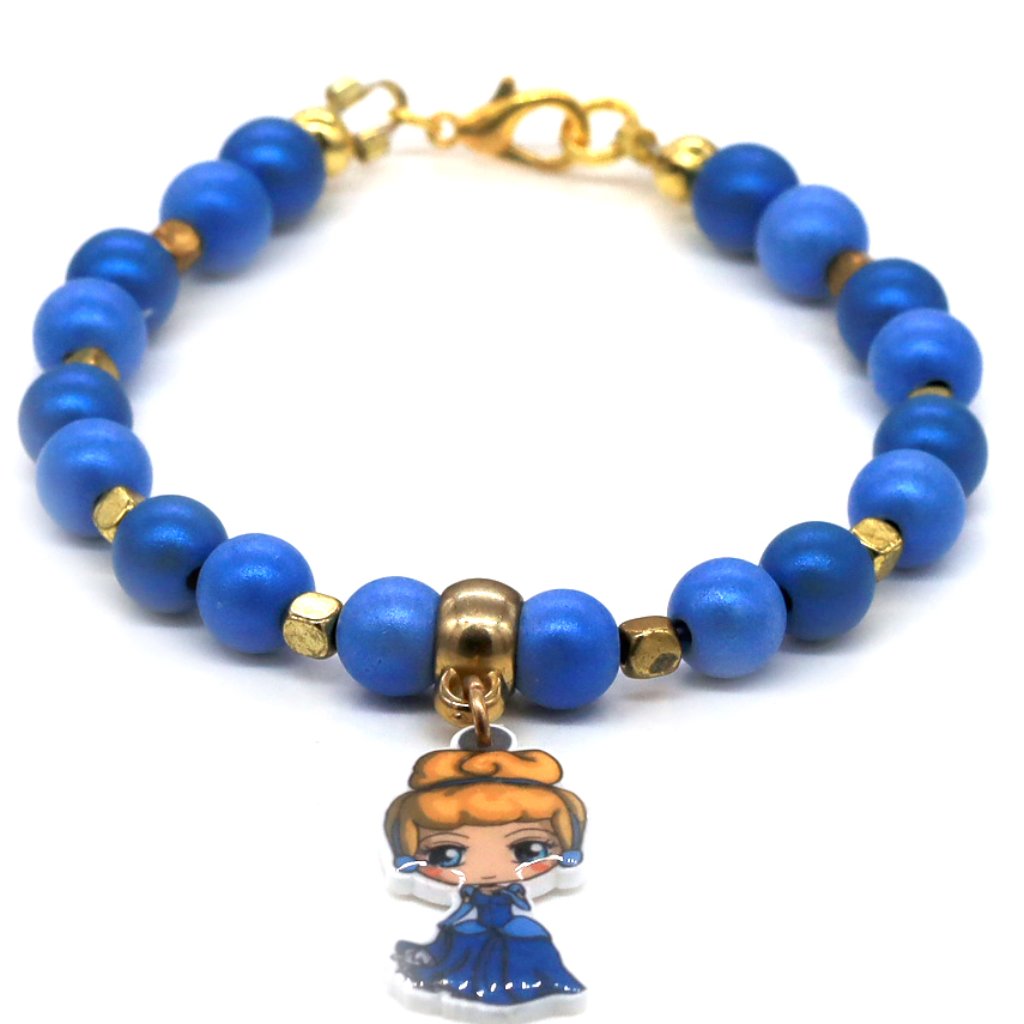 Cinderella Theme Bracelet With Figurine Included.
